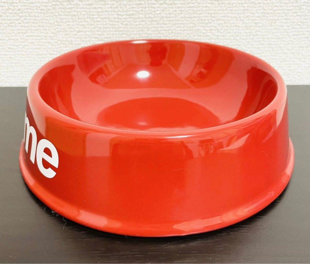 supreme11ss'Dog Bowl