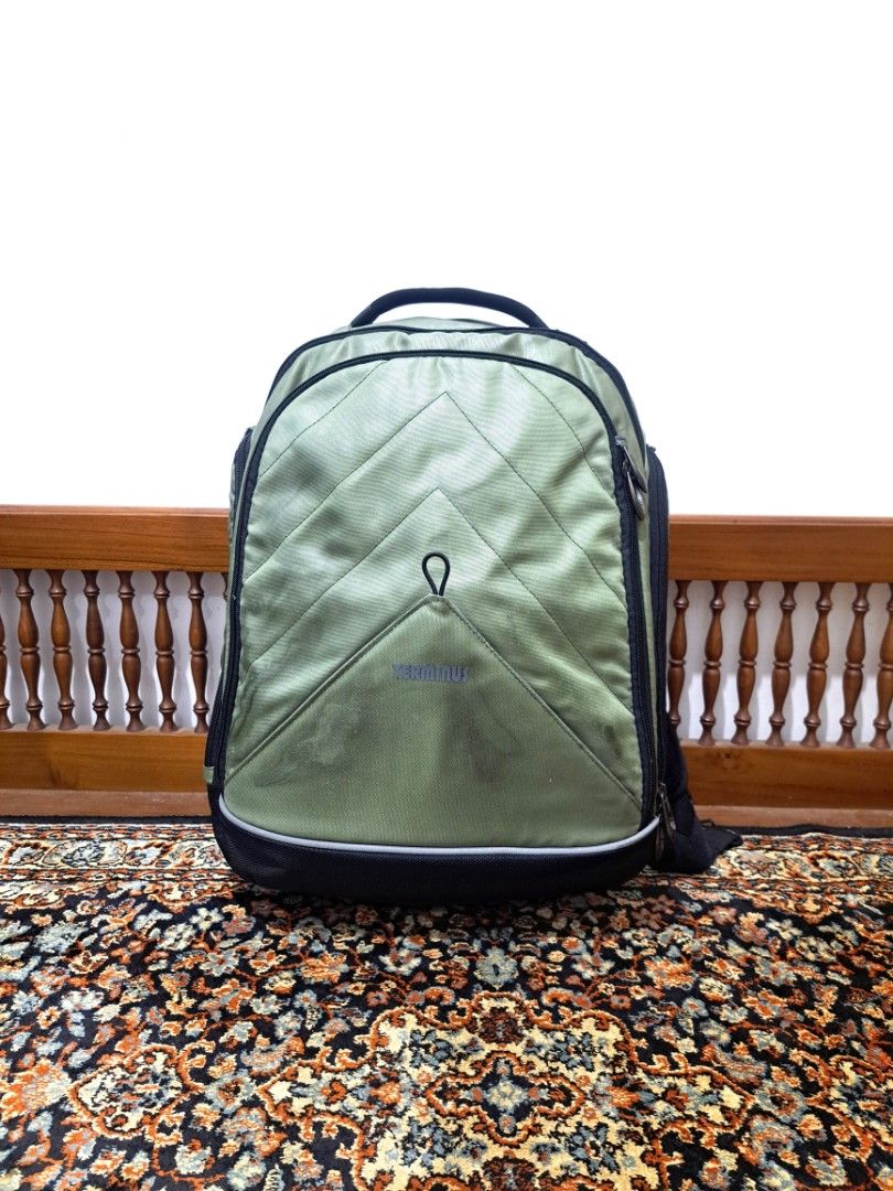 Tas ransel terminus baby care, Fesyen Pria, Tas Dompet Ransel