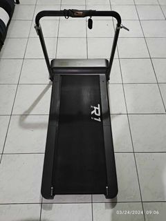 TRAX R1 Super Space Saver Treadmill