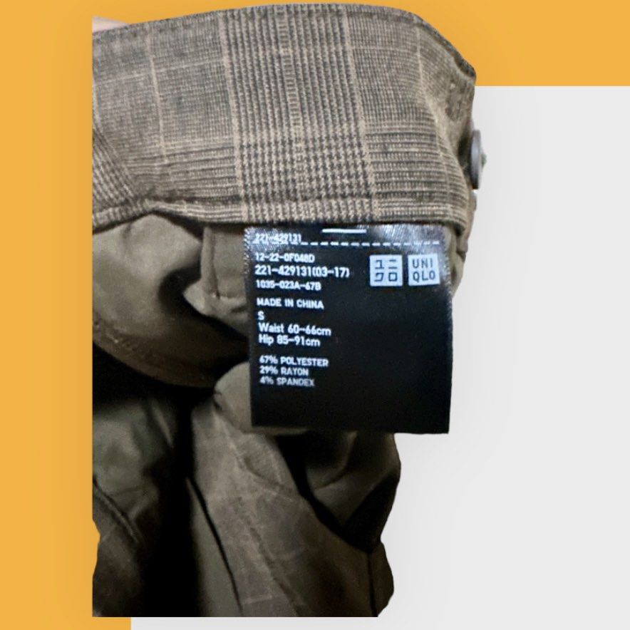 Uniqlo Smart Ankle Pants (Printed) (Category: Other Bottoms) located in Quezon City. Submitted by shaect (Listing ID 1294759025, Image 3). Description: SRP Php1,990.00.