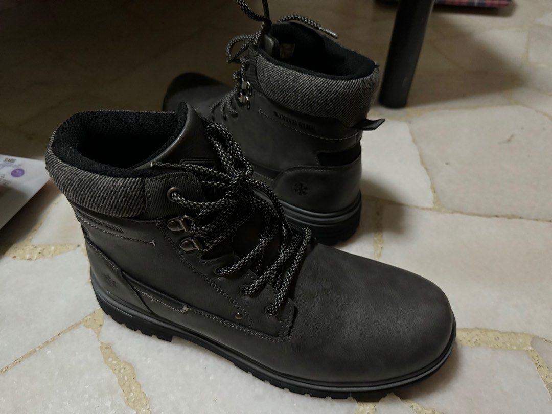 Winter time boots on sale