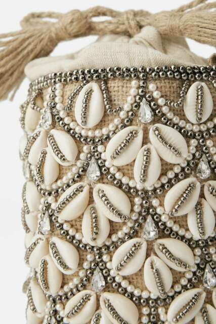 Zara limited edition seashell bag