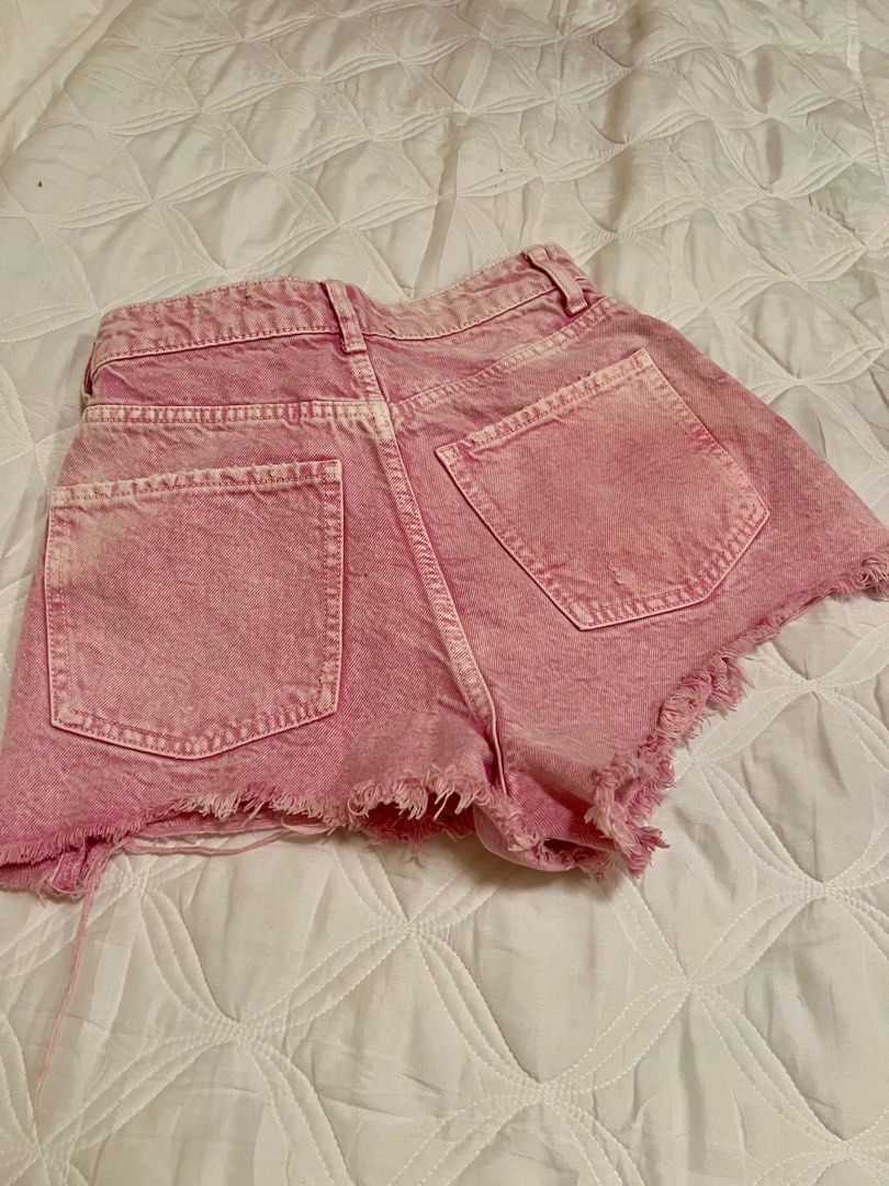 Zara Pink High Waisted Cut-offs (Category: Shorts) located in Makati City. Submitted by daysoftheriver1122 (Listing ID 1294809207, Image 2). Description: Step into summer with these adorable pink Zara high-waisted cut-offs! Like new and ready to make a statement. Pair them with your favorite top for a fun and flirty look..
