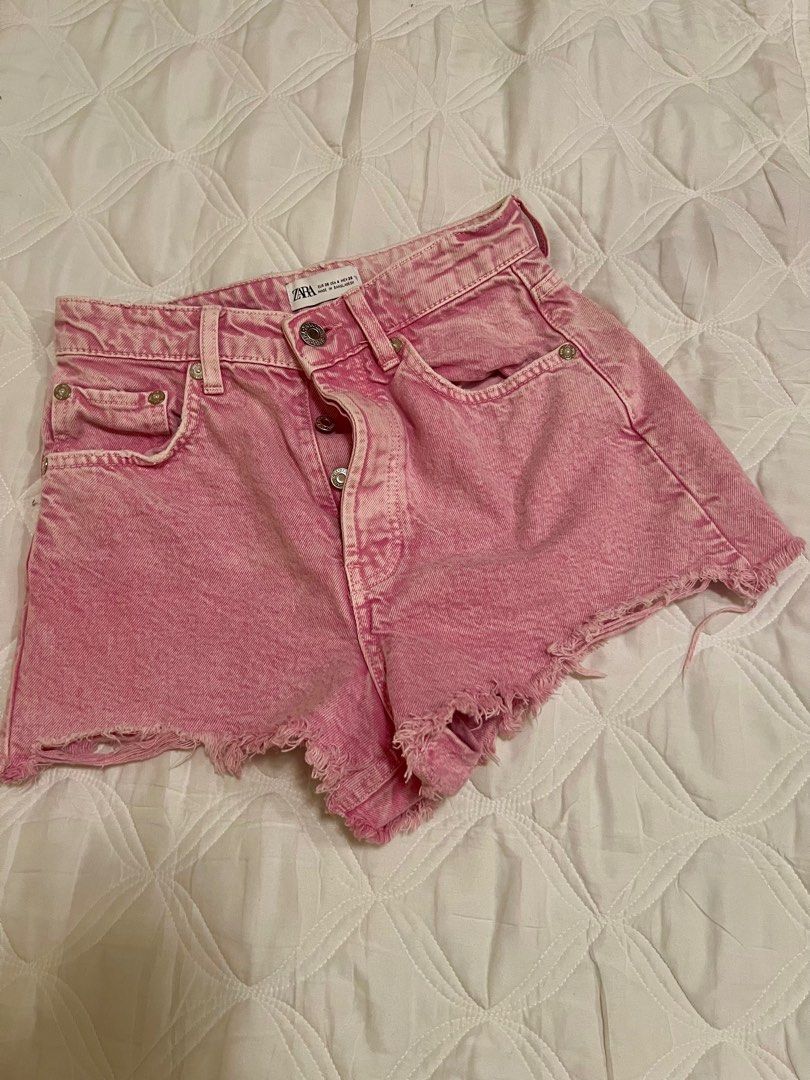 Zara Pink High Waisted Cut-offs (Category: Shorts) located in Makati City. Submitted by daysoftheriver1122 (Listing ID 1294809207, Image 1). Description: Step into summer with these adorable pink Zara high-waisted cut-offs! Like new and ready to make a statement. Pair them with your favorite top for a fun and flirty look..