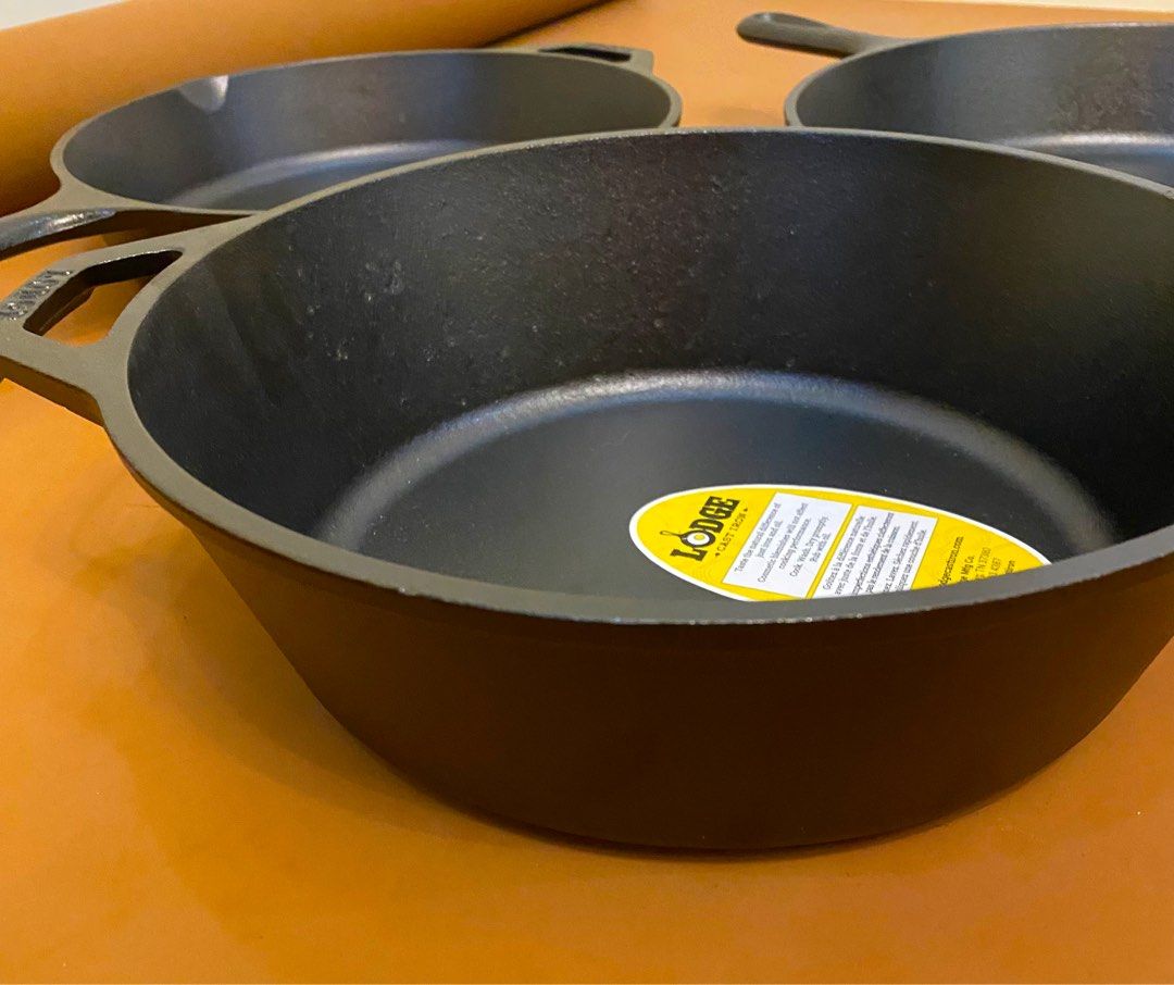 10” Lodge Cast Iron 3” deep (Category: Cookware & Accessories) located in Tagaytay City. Submitted by secondbeing (Listing ID 1294953433, Image 1). Description: .