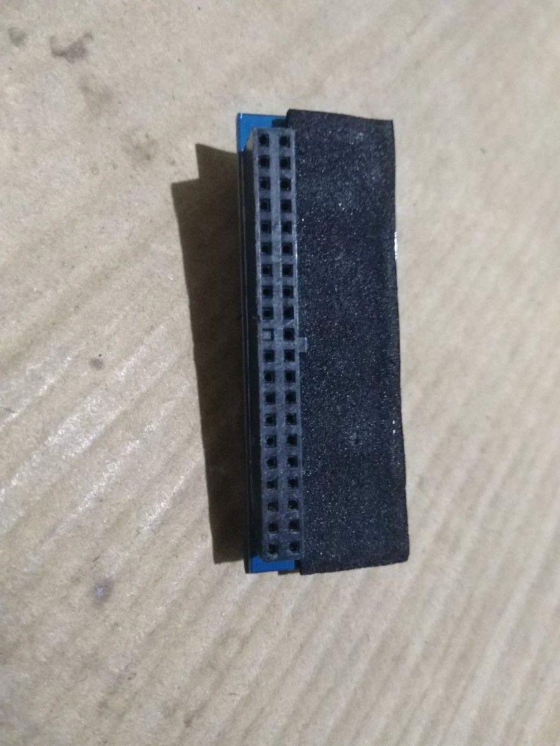 39 pin PATA IDE HDD to SATA HDD (Category: Computer Parts) located in Las Pinas. Submitted by theguywithspareparts (Listing ID 1294886977, Image 3). Description: no issues. fully functional The ATA HDD needs to be connected to 12v 4 pin molex for power. the built in pins to power ATA HDD cannot provide much power. History: I bought this to add PS2 Games to my ATA HDD It has been in storage for a long time now.