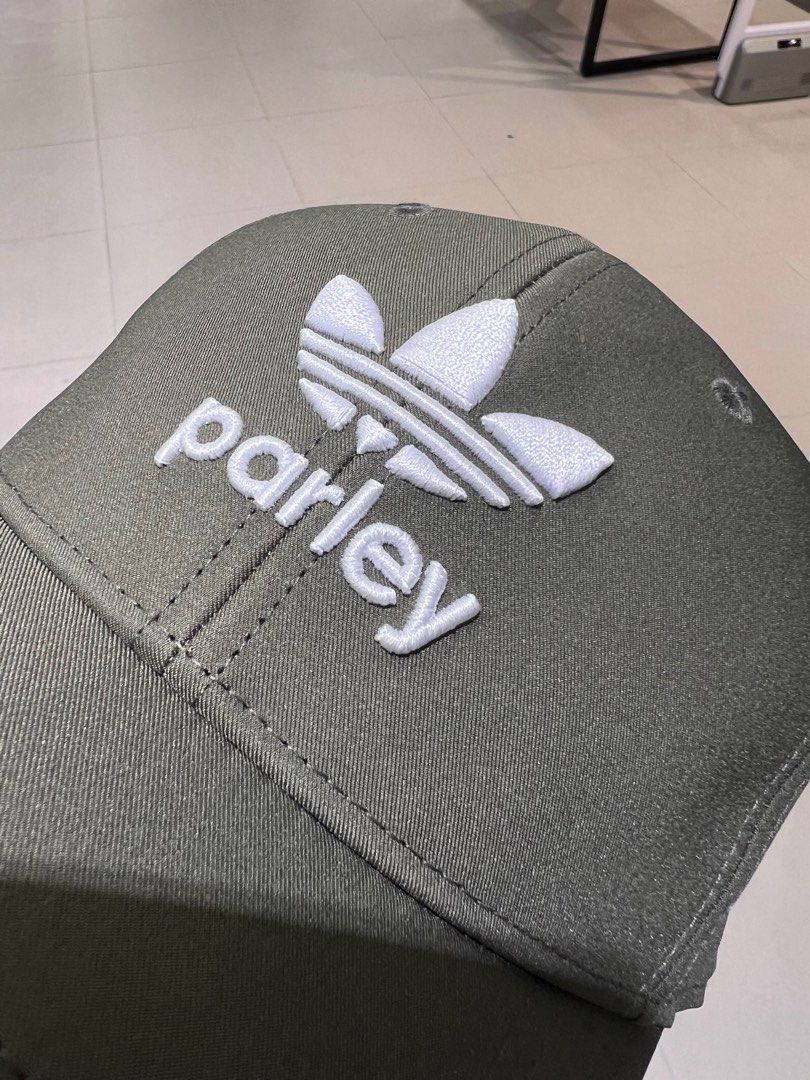Adidas parley cap top