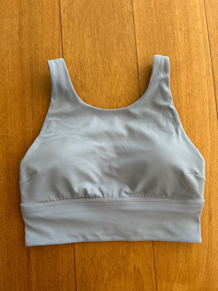 Some thrifted finds! Lulu lemon align 25” in chambray // flow-y bra in