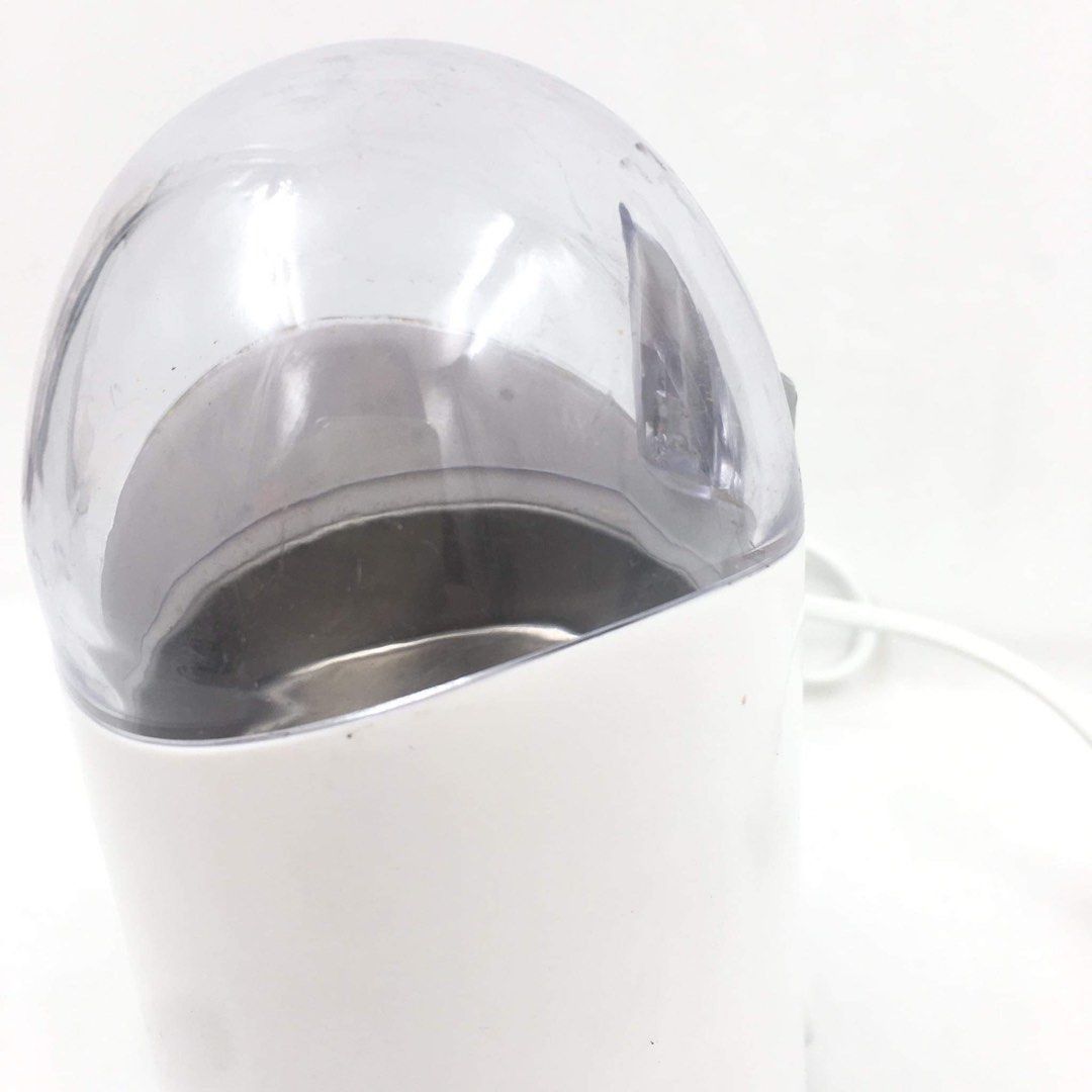 Anko PCML2012 Coffee Grinder (Category: Coffee Machines & Makers) located in Pasay City. Submitted by meostore (Listing ID 1294845152, Image 3). Description: -Power Rating: 220-240Va.c 50/60Hz 150w -Unit Model: PCML2012 -Color: White -Features : • Stainless steel blades • Stainless steel inner tank • Transparent lid • Simple one touch operation with indicator light • Non-slip rubber feet.