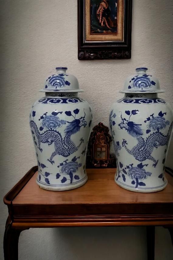 Antique porcelain Jar (Category: Other Home Decor) located in Manila. Submitted by aikahzdm (Listing ID 1294981285, Image 1). Description: Fs, Antique blue and white porcelain pair dragon jar Good condition kindly sent my Inbox 📩 if interested 🙂 cod.