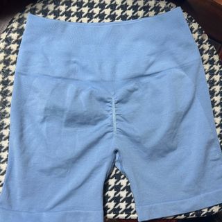 (Category: ) located in . Submitted by shopsecond.handdd (Listing ID 1294860268, Image 1). Description: .