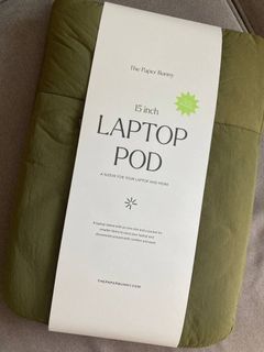 [BNEW] Paper Bunny Laptop Pod 15" in Moss Green