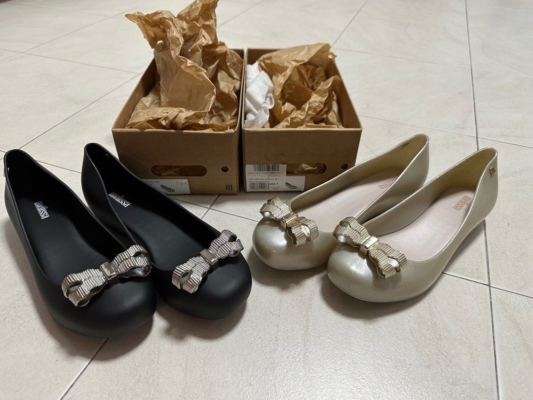 BNIB Melissa doll III and Dora II AD