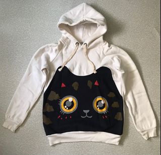 (Category: ) located in . Submitted by Ramona (Listing ID 1294880153, Image 1). Description: .