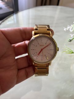 (Category: ) located in . Submitted by Latte (Listing ID 1294884920, Image 1). Description: .