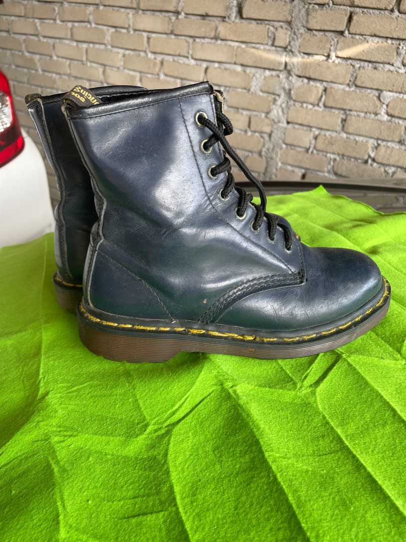 Dr martens made in england navy hot sale