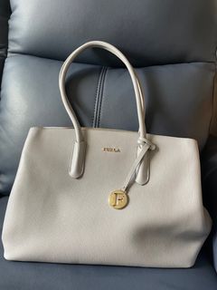 （分類：）位於 。 由 mayslui 提交（商品編號 1294854097，圖片 1）。簡介： 。