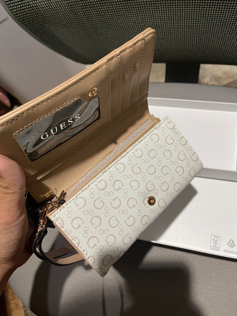 Guess wristlet bag store