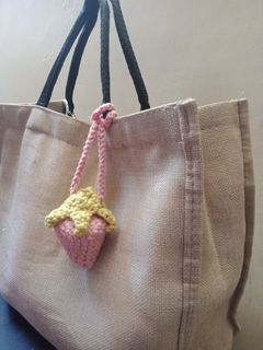 🍓✨Hand made crochet strawberry bag charm