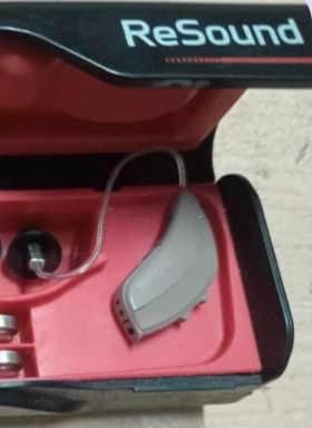 Hearing aid (Category: Earphones) located in Pasay City. Submitted by shirley.manacsa (Listing ID 1294921961, Image 1). Description: .