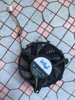 Intel CPU Fan C25697-001483884048917483520