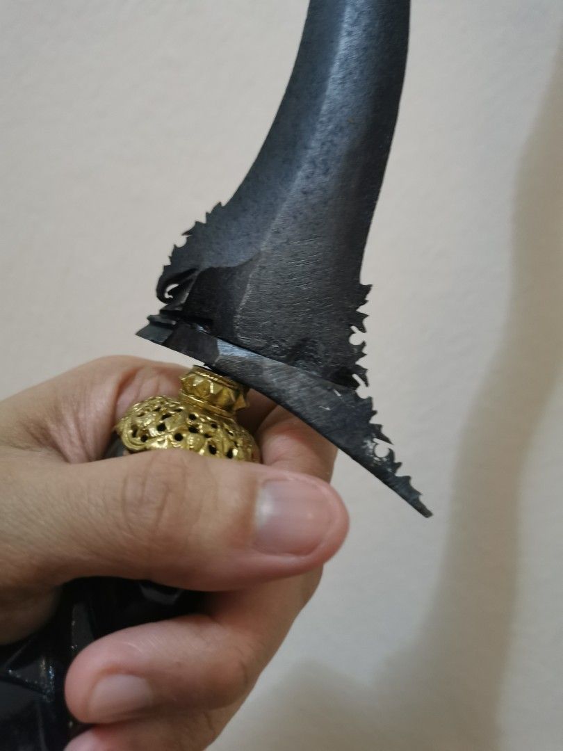 Keris Selit Pelengkap Busana Melayu, Men's Fashion, Muslim Wear, Accessories on Carousell