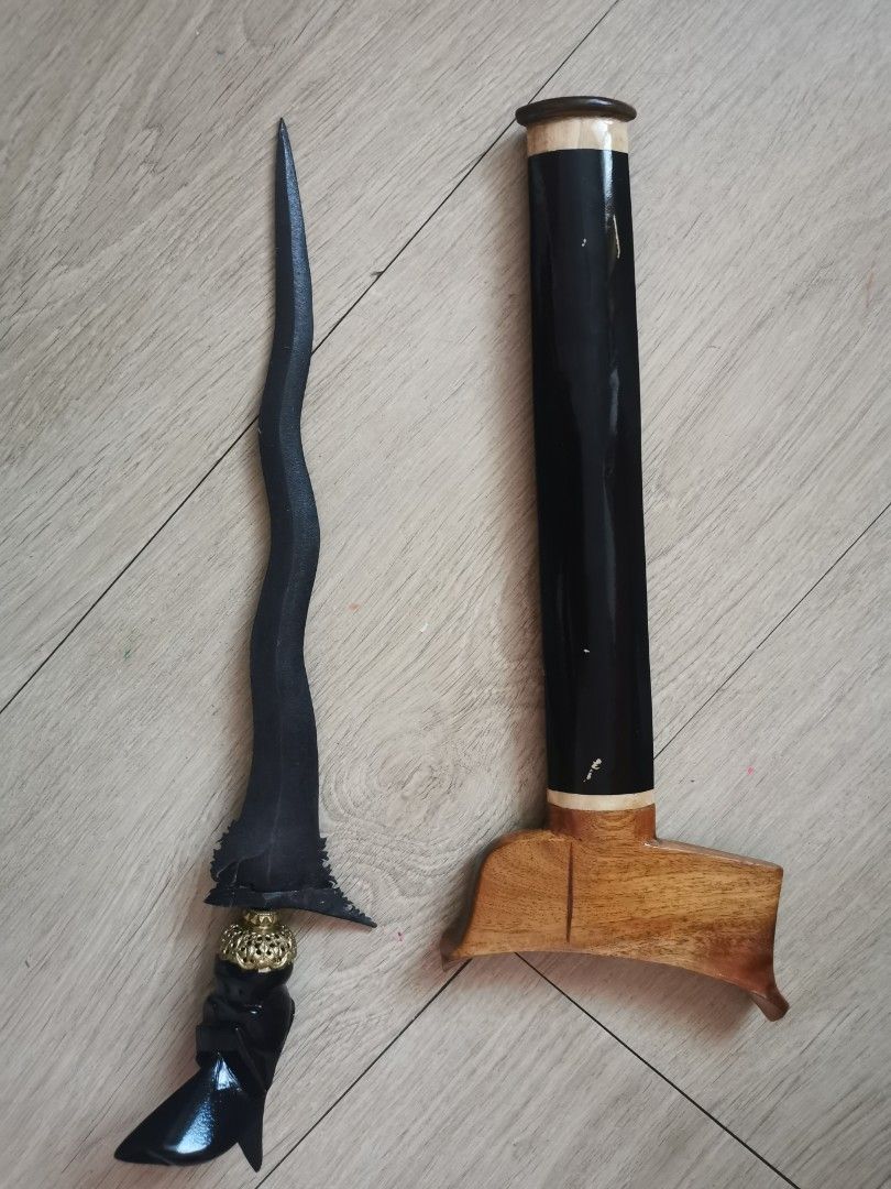Keris Selit Pelengkap Busana Melayu, Men's Fashion, Muslim Wear, Accessories on Carousell