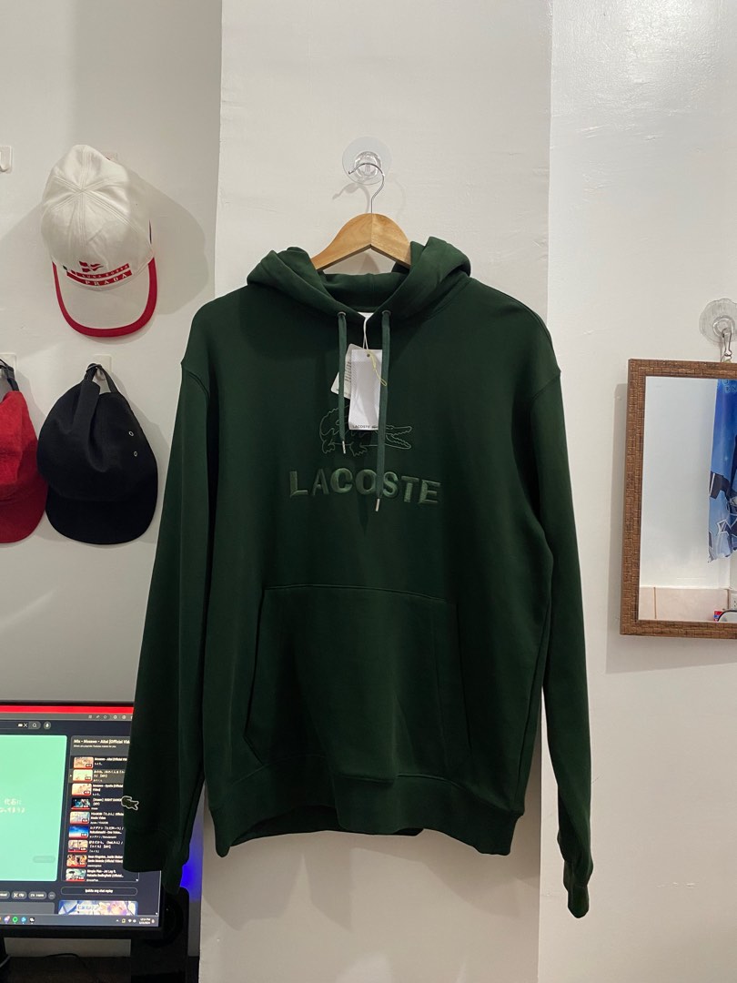  Foto zu LACOSTE 2024 EMBROIDERED LOGO HOODED JACKET, Luxury, Apparel on Carousell 