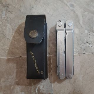 Leatherman Original Supertool Multi tool used only once (part of a personal collection)