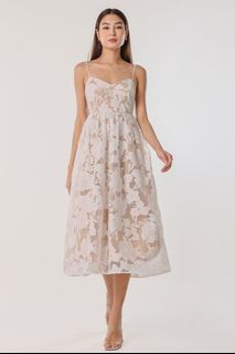 (Category: ) located in . Submitted by _shophere (Listing ID 1294826191, Image 1). Description: .