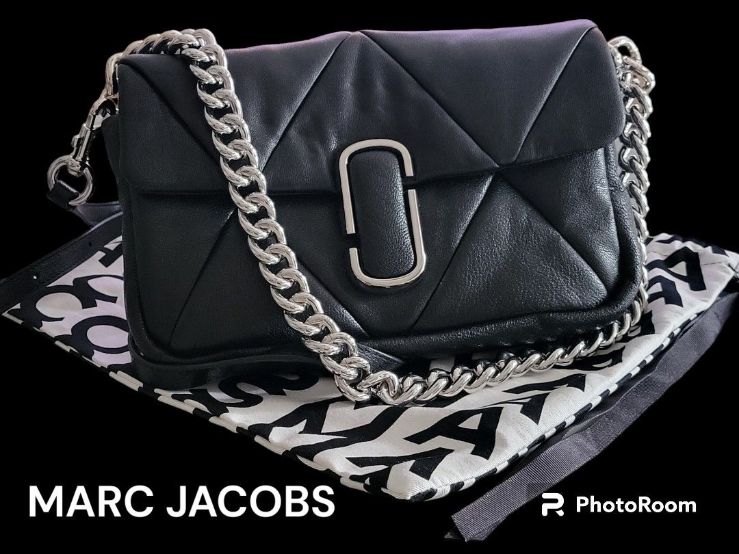 marc jacobs logo quilted phone crossbody bag