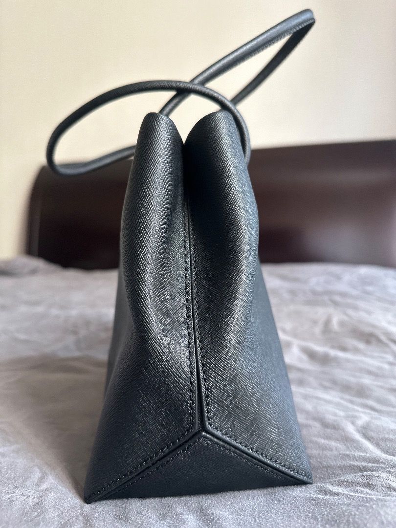 Marc jacobs mini leather logo shopper tote outlet