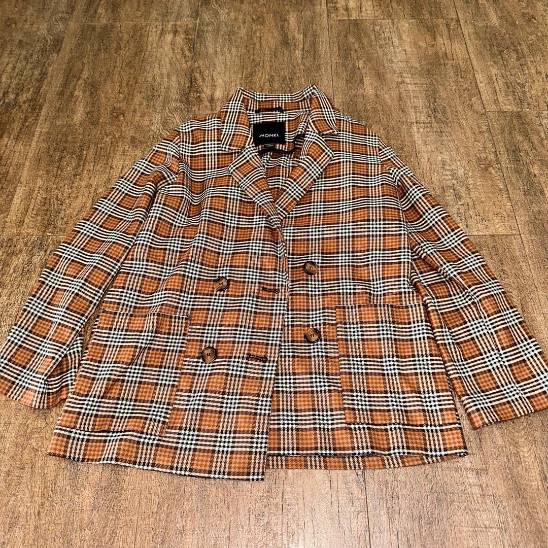 MONKI check oversized blazer Women s Fashion Coats Jackets and Outerwear on Carousell