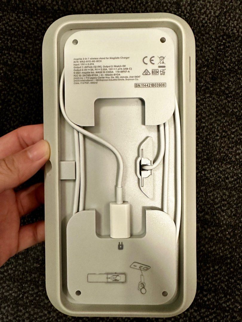 Mophie 3-in-1 Magsafe Wireless Charging Stand406091237908162566