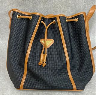 （分類：）位於 。 由 gbbchk 提交（商品編號 1294884839，圖片 1）。簡介： 。