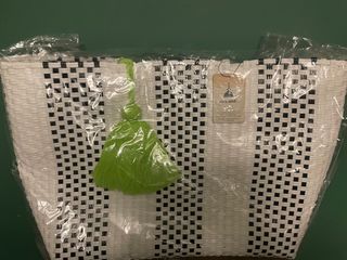 （分類：）位於 。 由 car_fish 提交（商品編號 1294911394，圖片 1）。簡介： 。