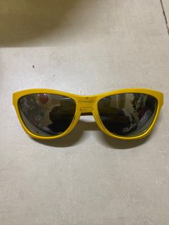 (Category: ) located in . Submitted by 190619 (Listing ID 1294993864, Image 1). Description: .