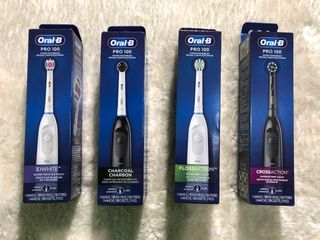 ORAL-B PRO 100 BATTERY POWERED TOOTHBRUSH