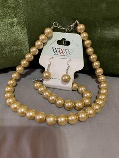 Pearl accessory set