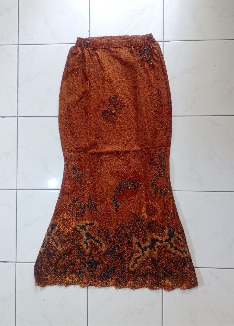 Rok Batik model duyung full Payet Batik Skirt buat resepsi