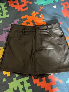 (Kategori: ) berada di . Dikirim oleh _prelovedstuff (ID iklan 1294872805, Gambar 1). Deskripsi: .