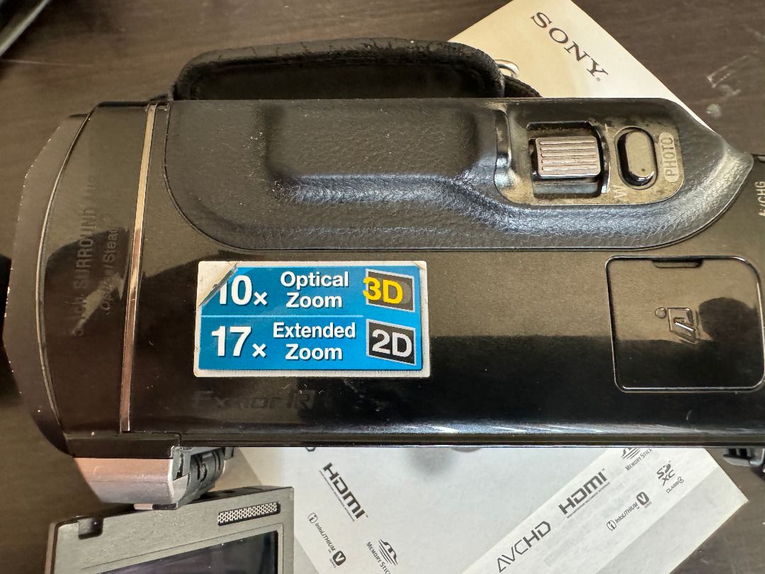 Sony HDR-10 2D/3D Handycam Camcorder, Photography, Video Cameras on ...
