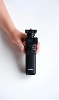 Sony shooting grip with wireless remote commander GP-VPT2BT