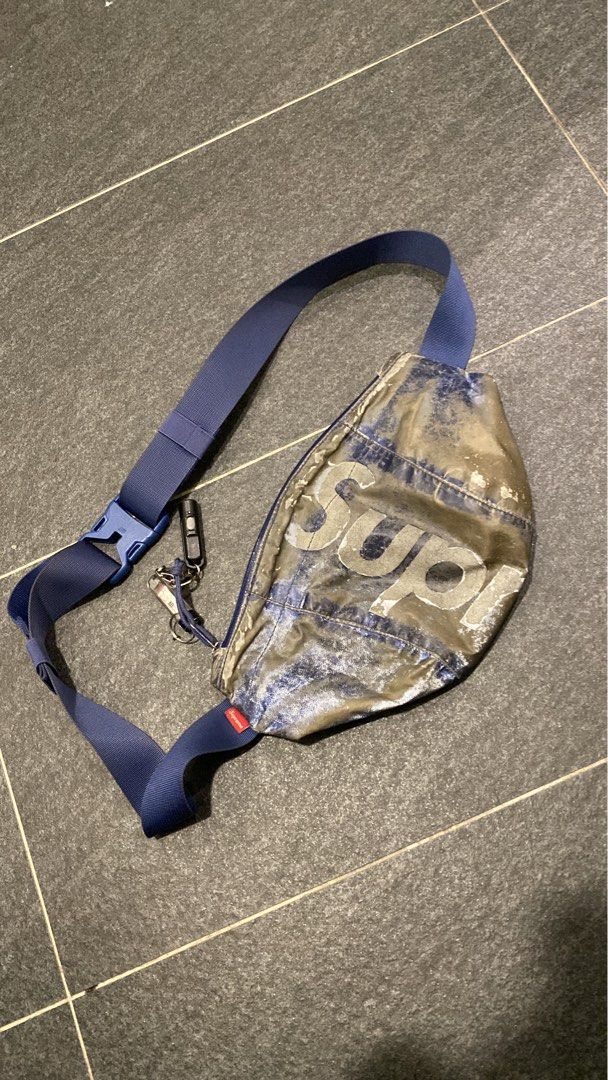 Supreme Waterproof Reflective Speckled waist bag FW 20