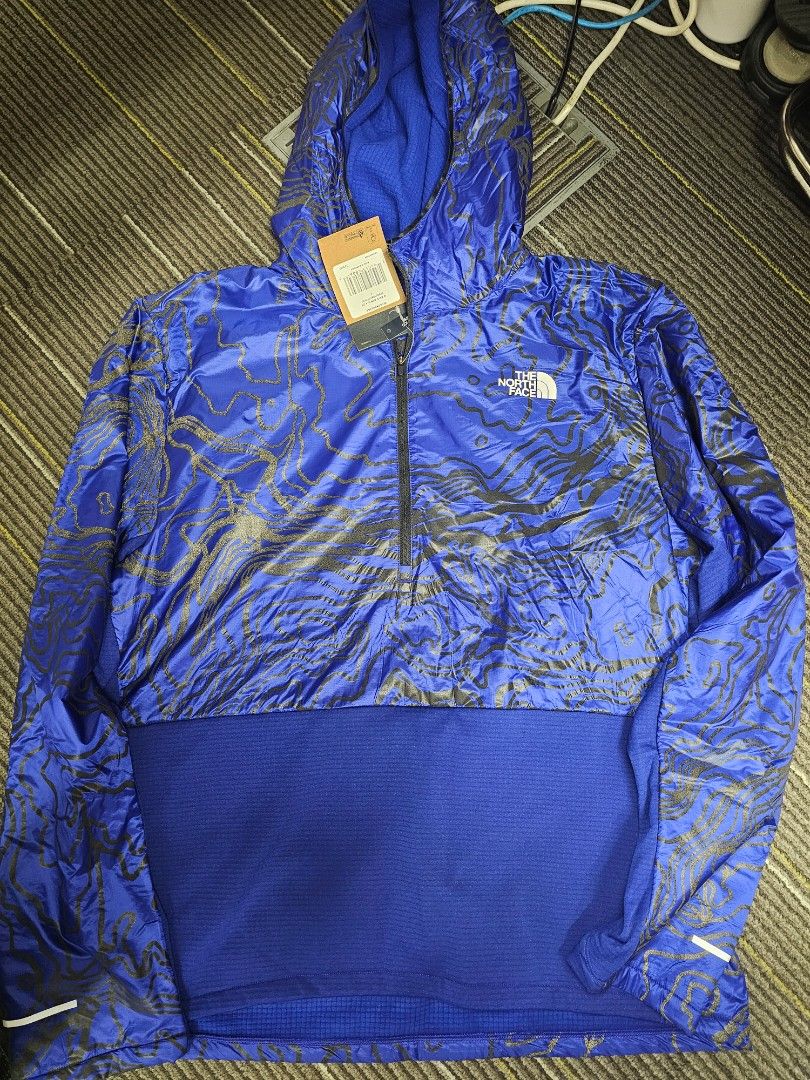 The north face winter warm hoodie top