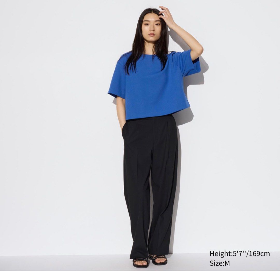 Uniqlo Pleated Wide Pants in Black