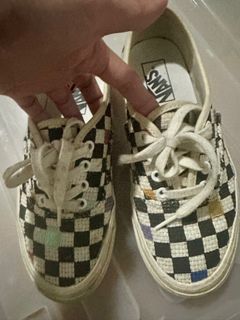 (Category: ) located in . Submitted by preloveditems_markinaseller (Listing ID 1294943899, Image 1). Description: .