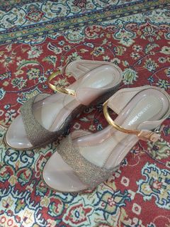 (Category: ) located in . Submitted by asndia (Listing ID 1294827295, Image 1). Description: .