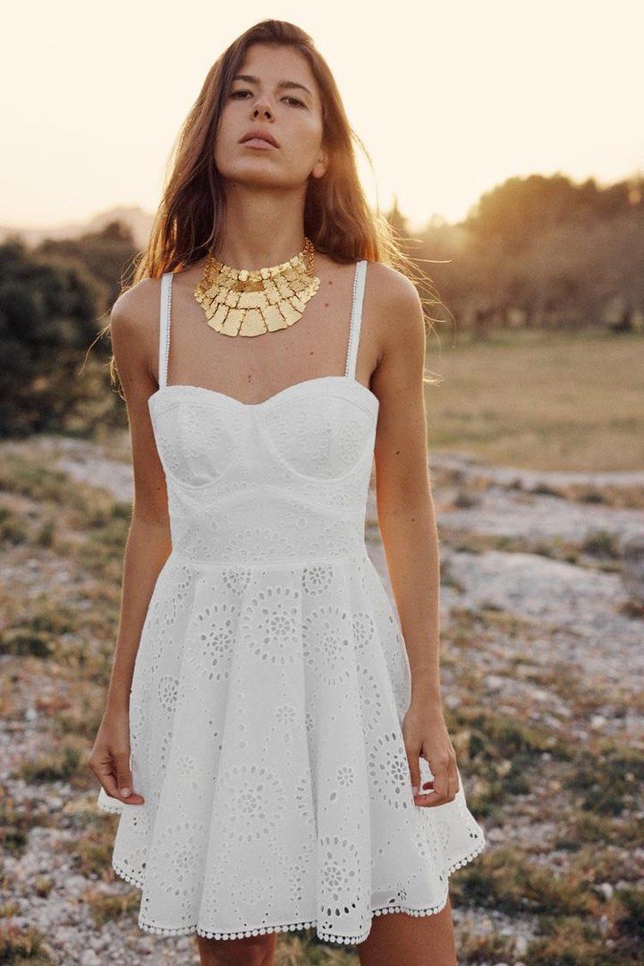 Zara CUTWORK EMBROIDERY DRESS XS