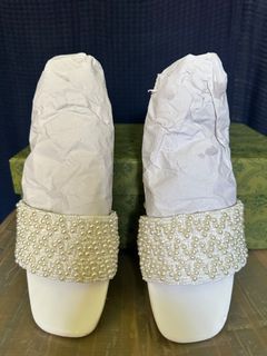 ZARA white leather heels with pearls